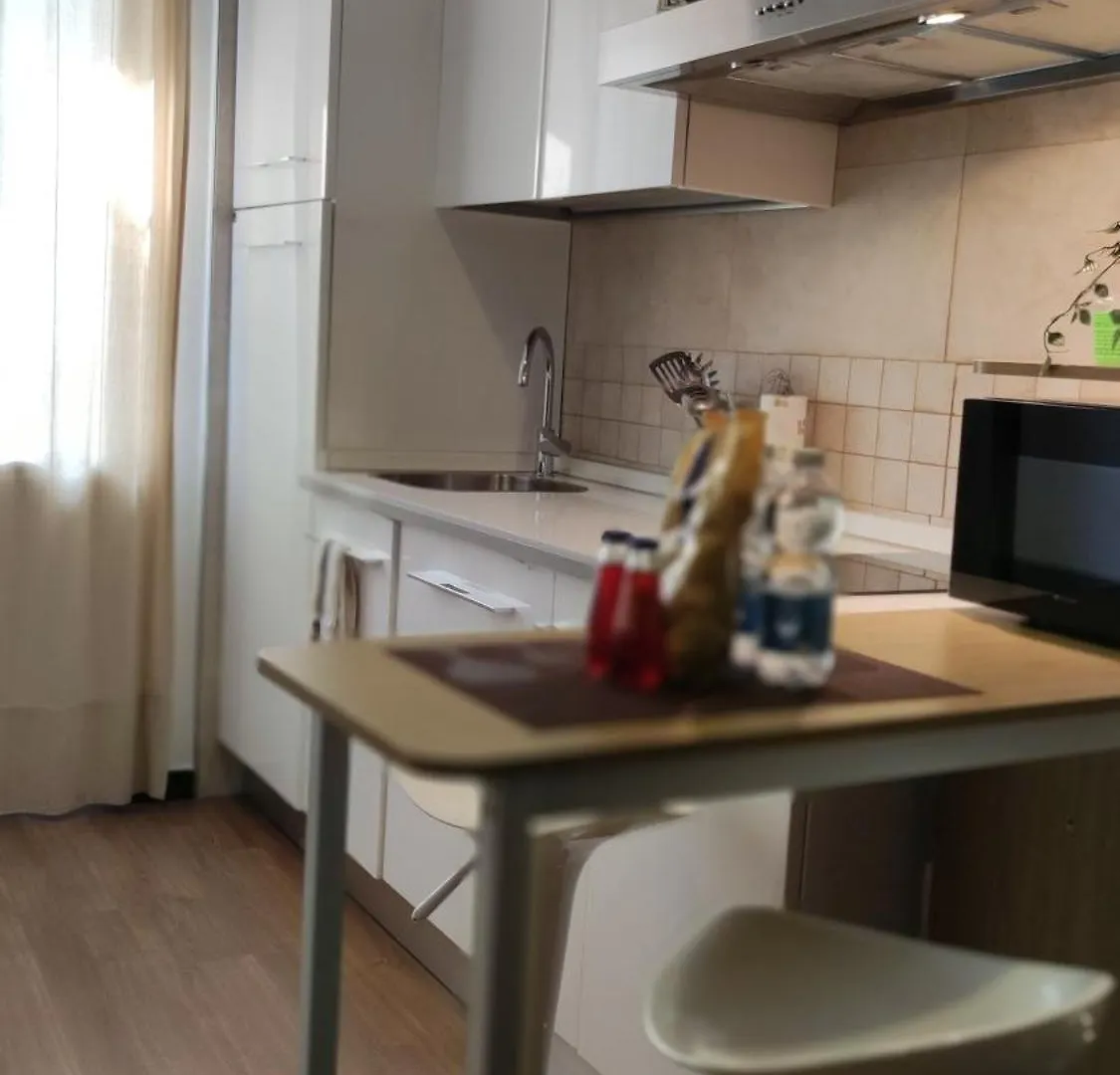 Arco Pace Home Mediolan Apartament